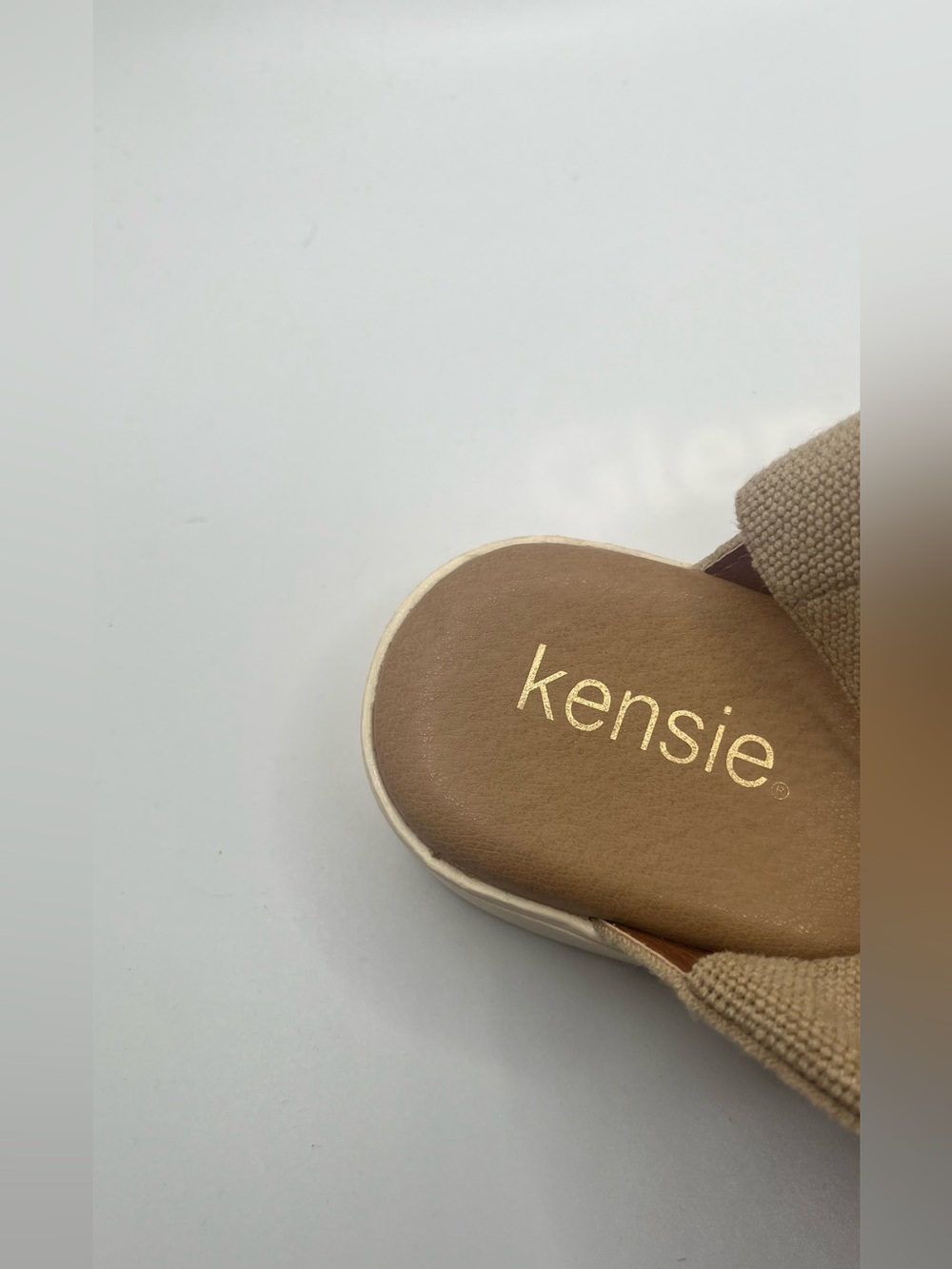 Kensie Women’s EVERLEE STRETCH Tan Brown Strap Casual Sandals Size 8.5 M - Picture 3 of 10